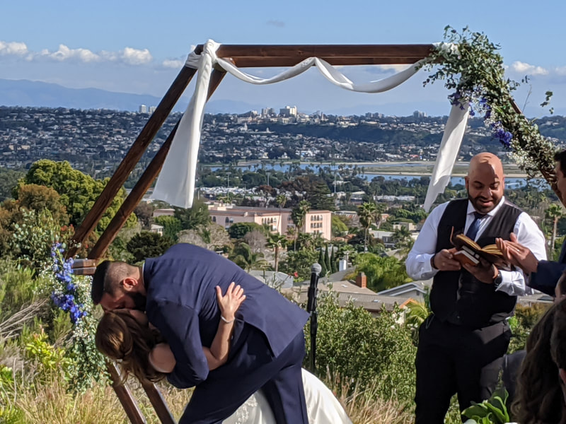 Wedding kiss La Jolla